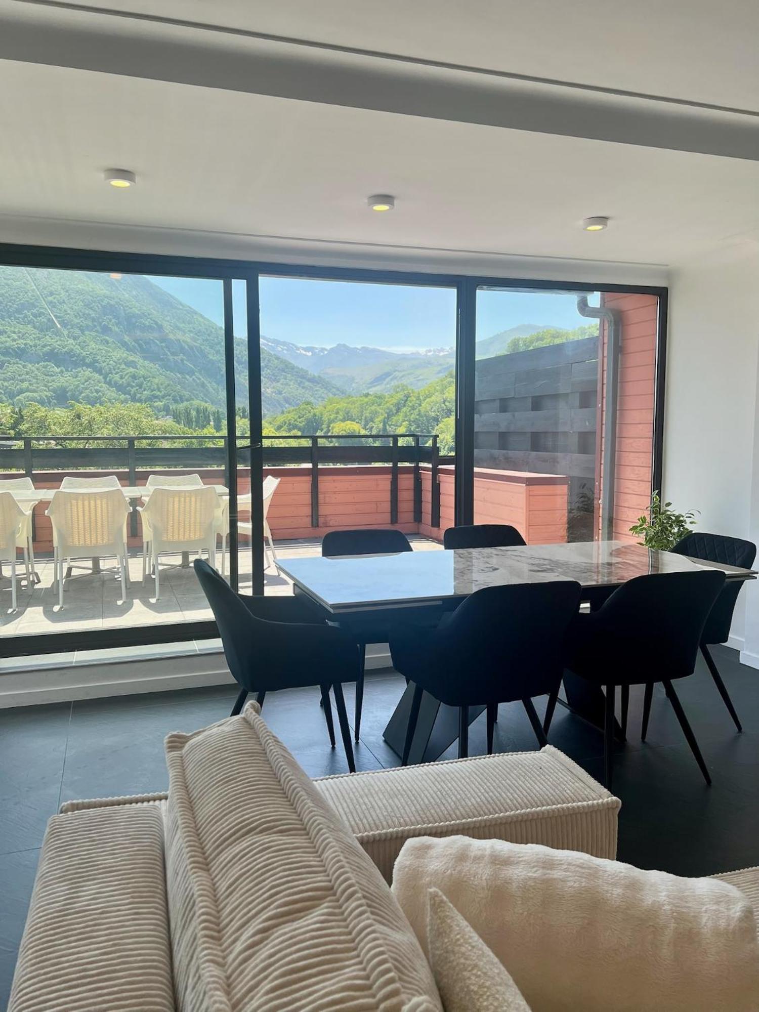 Penthouse Sanctuaire A * Lourdes